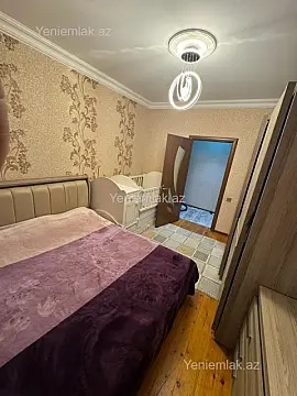 Satılır 2 otaqlı köhnə tikili 55 m²