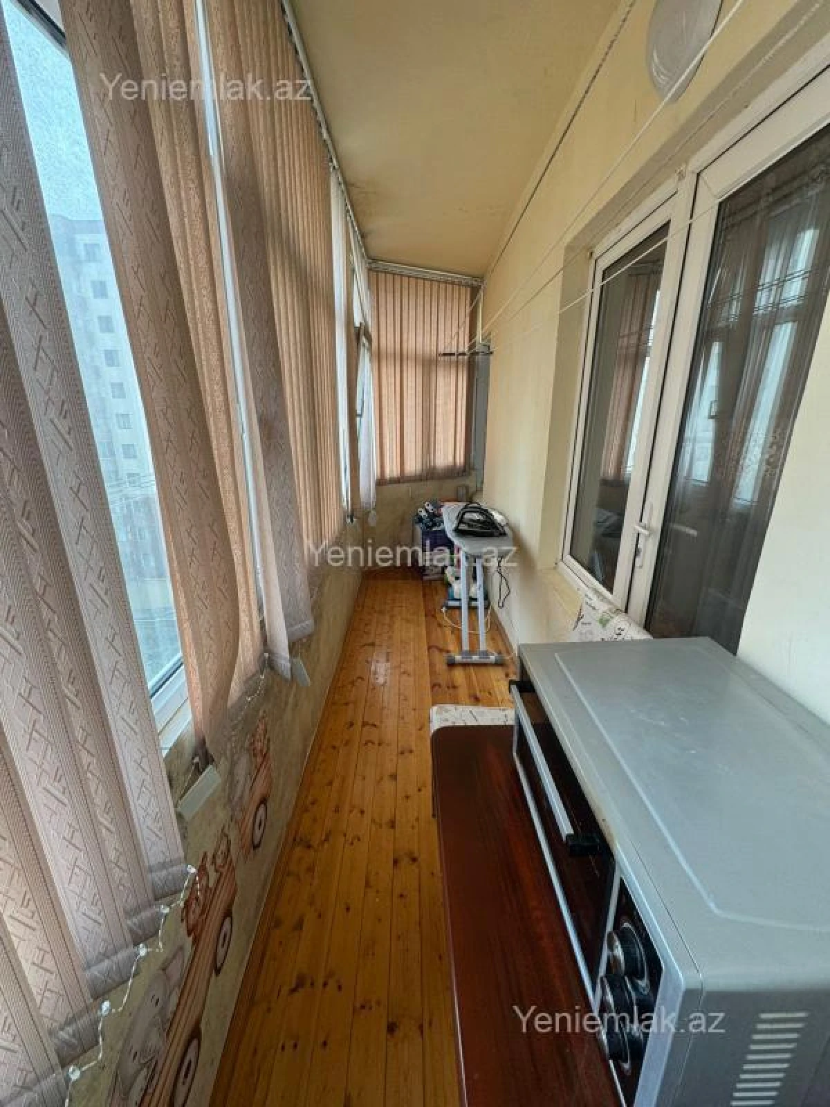 Satılır 2 otaqlı köhnə tikili 55 m²
