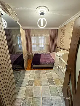 Satılır 2 otaqlı köhnə tikili 55 m²