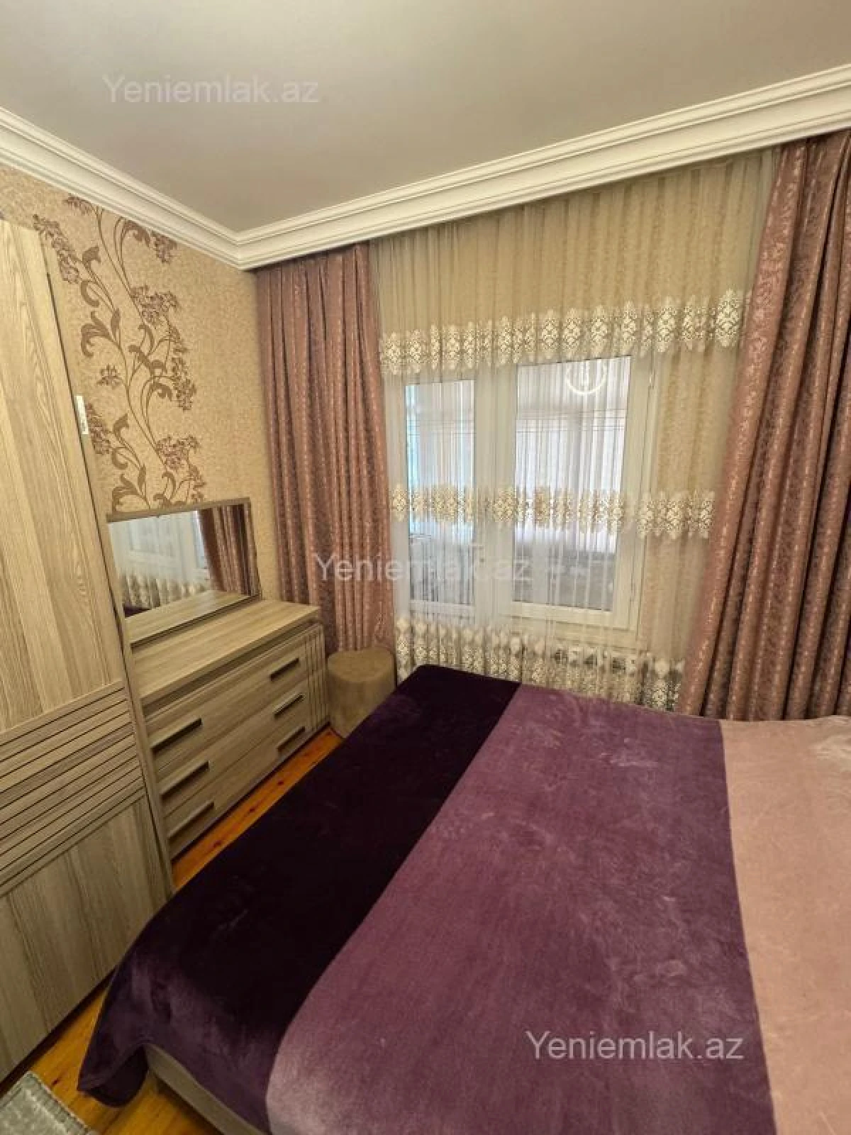 Satılır 2 otaqlı köhnə tikili 55 m²