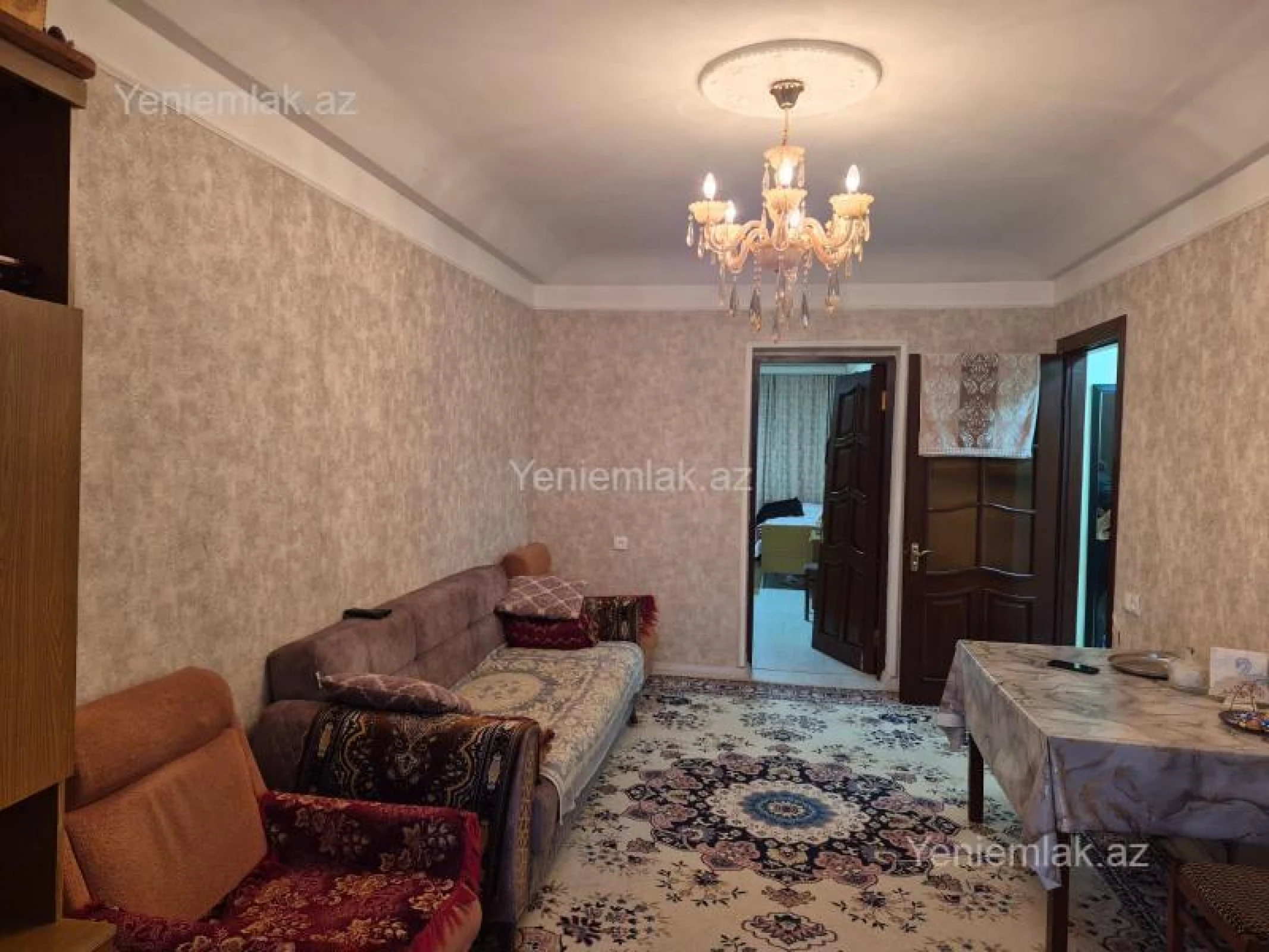 Satılır 2 otaqlı köhnə tikili 50 m²