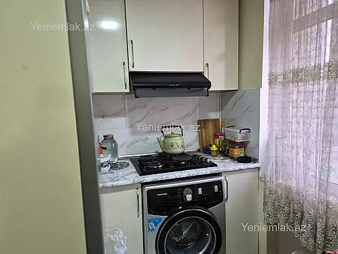 Satılır 2 otaqlı köhnə tikili 50 m²