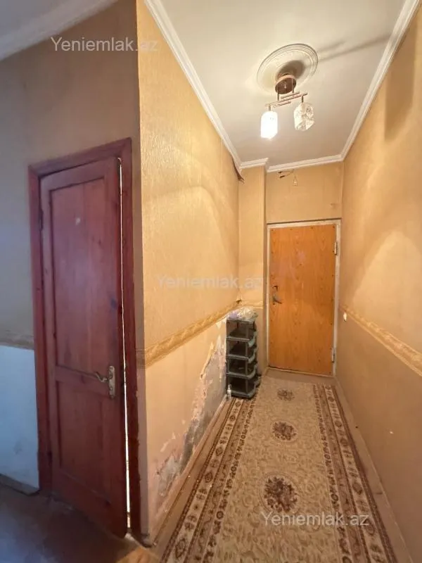 Satılır 1 otaqlı köhnə tikili 50 m²
