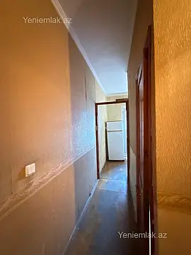 Satılır 1 otaqlı köhnə tikili 50 m²