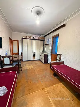 Satılır 1 otaqlı köhnə tikili 50 m²