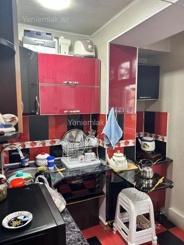 Satılır 3 otaqlı köhnə tikili 60 m²