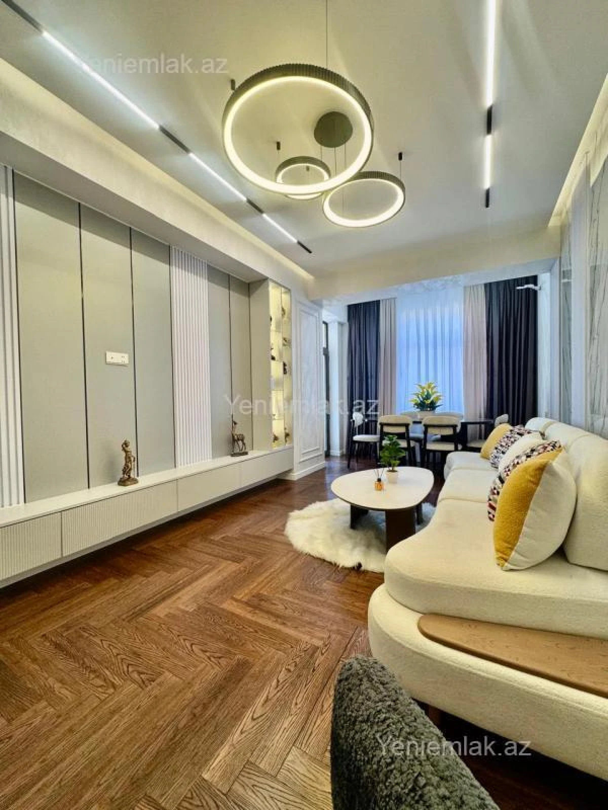 Satılır 3 otaqlı yeni tikili 101 m²