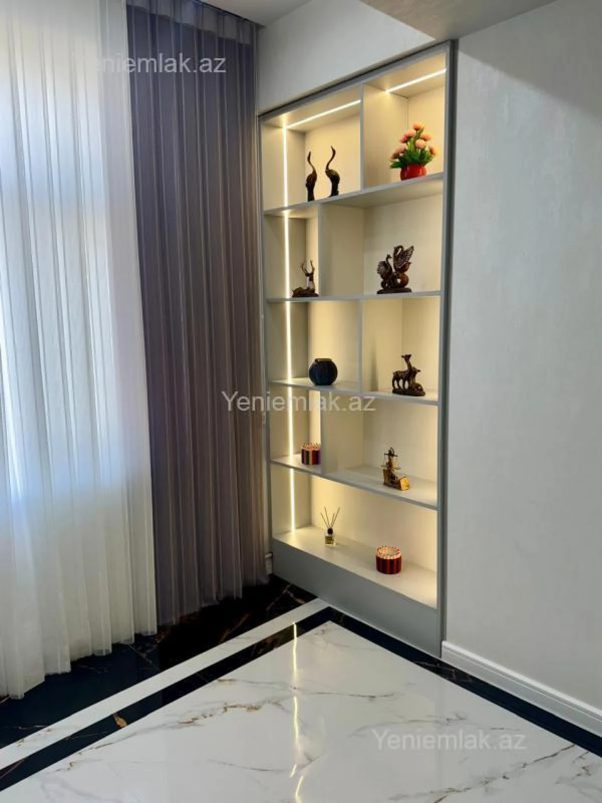Satılır 3 otaqlı yeni tikili 101 m²