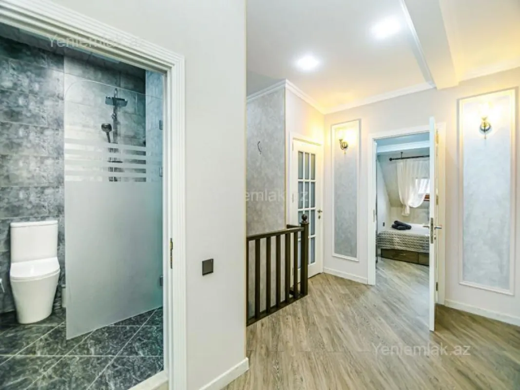 Satılır 7 otaqlı yeni tikili 210 m²