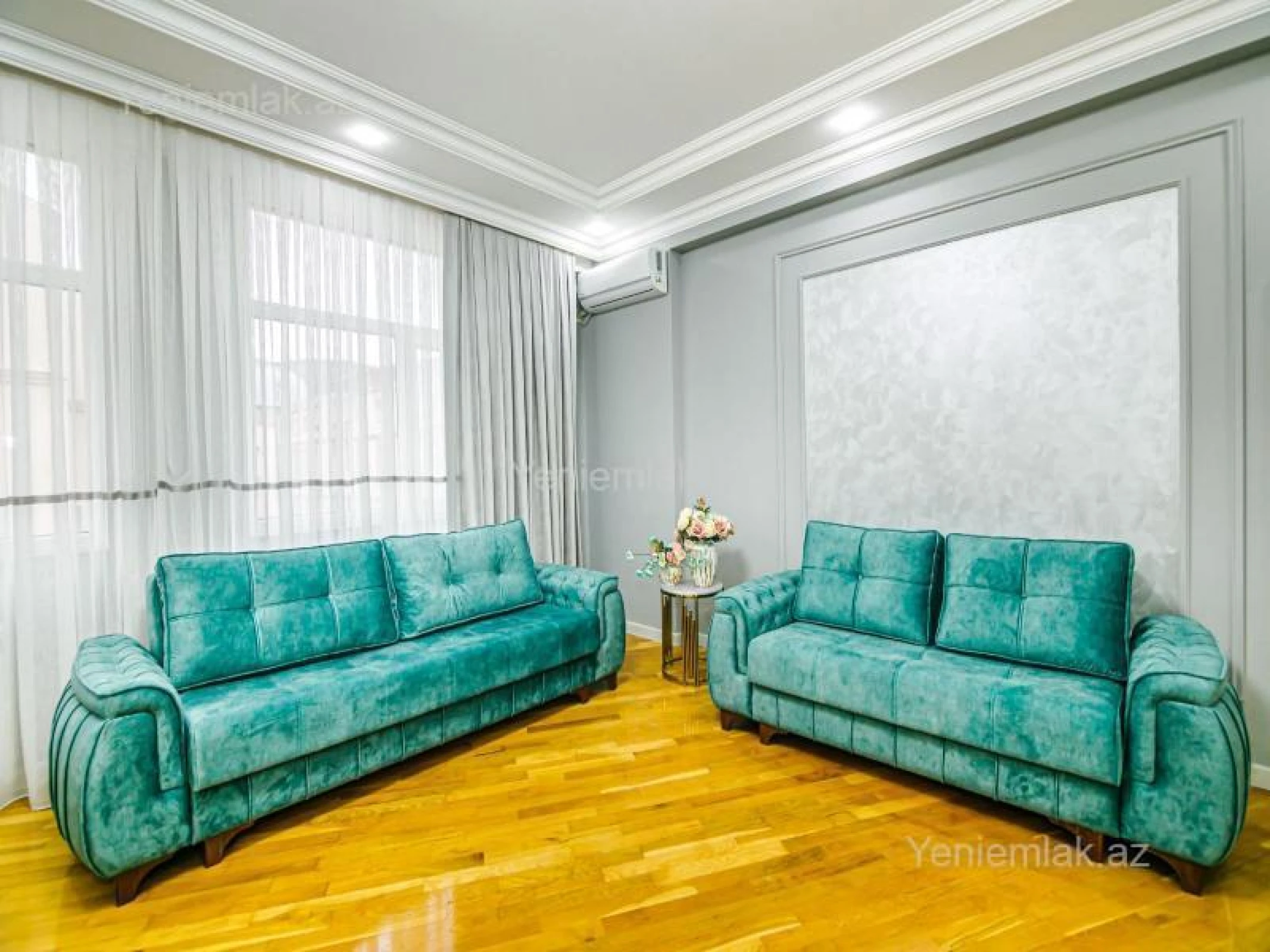 Satılır 7 otaqlı yeni tikili 210 m²