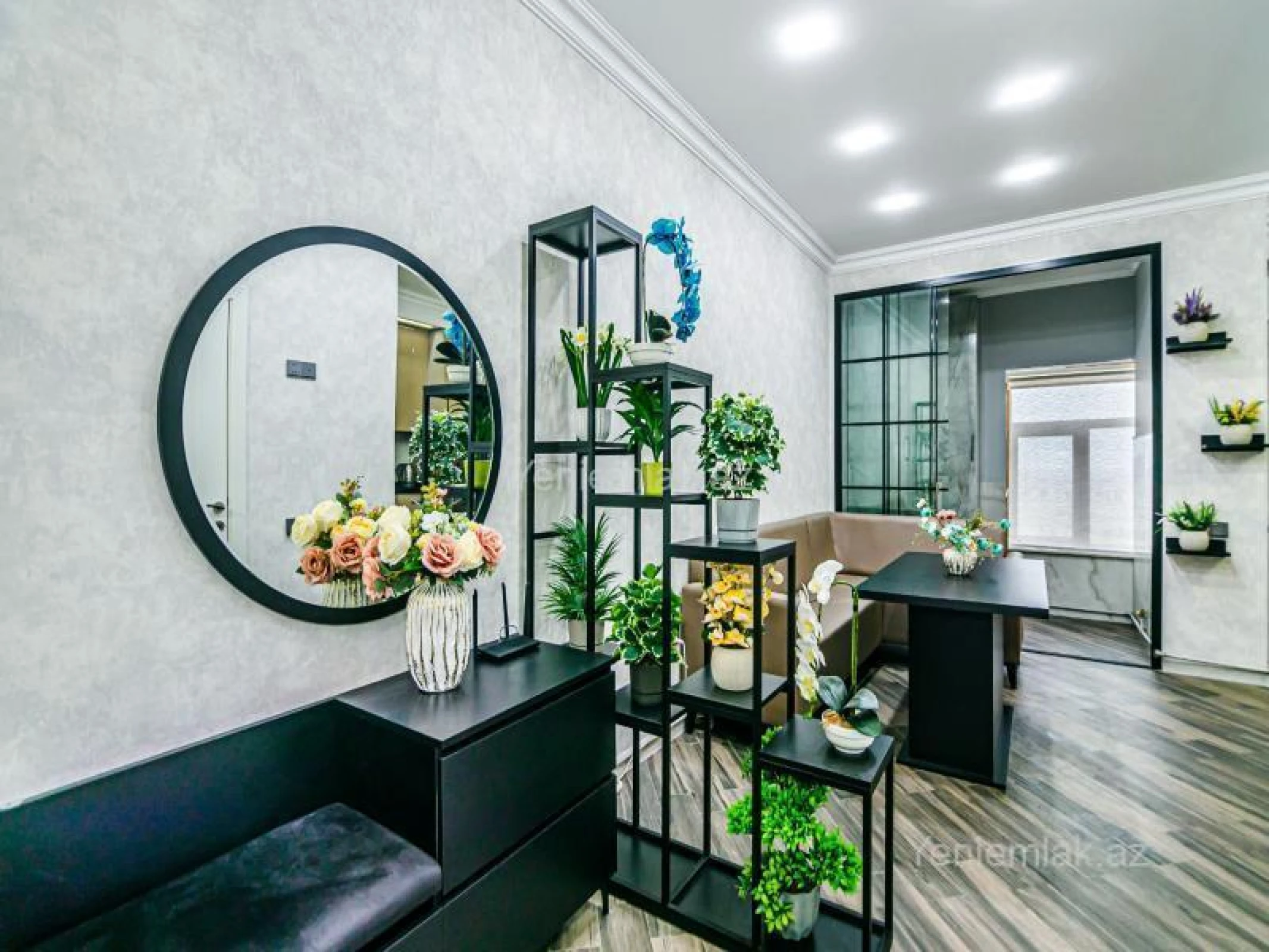 Satılır 7 otaqlı yeni tikili 210 m²