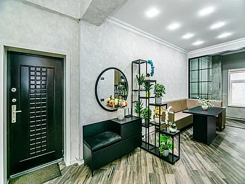 Satılır 7 otaqlı yeni tikili 210 m²