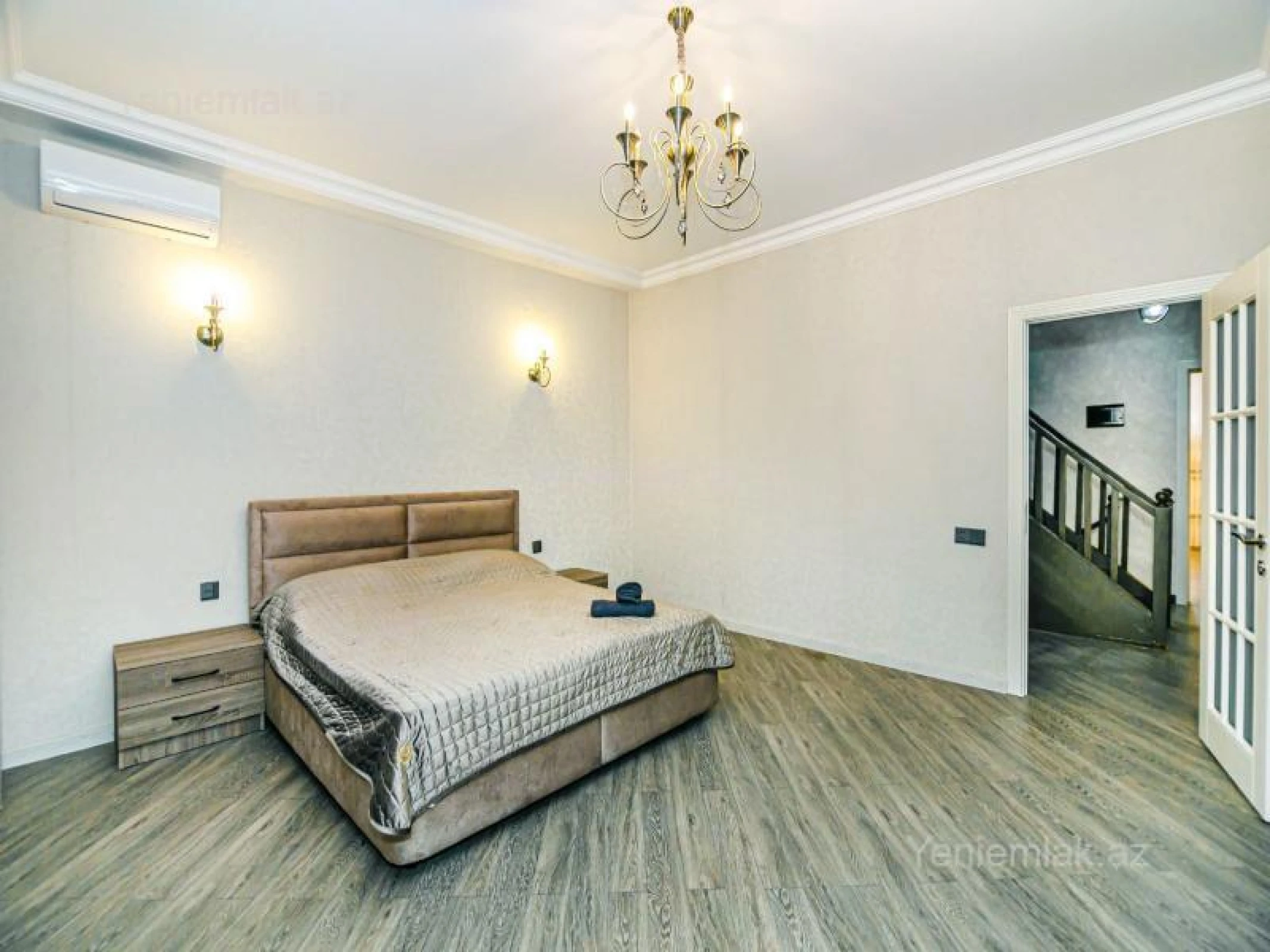 Satılır 7 otaqlı yeni tikili 210 m²