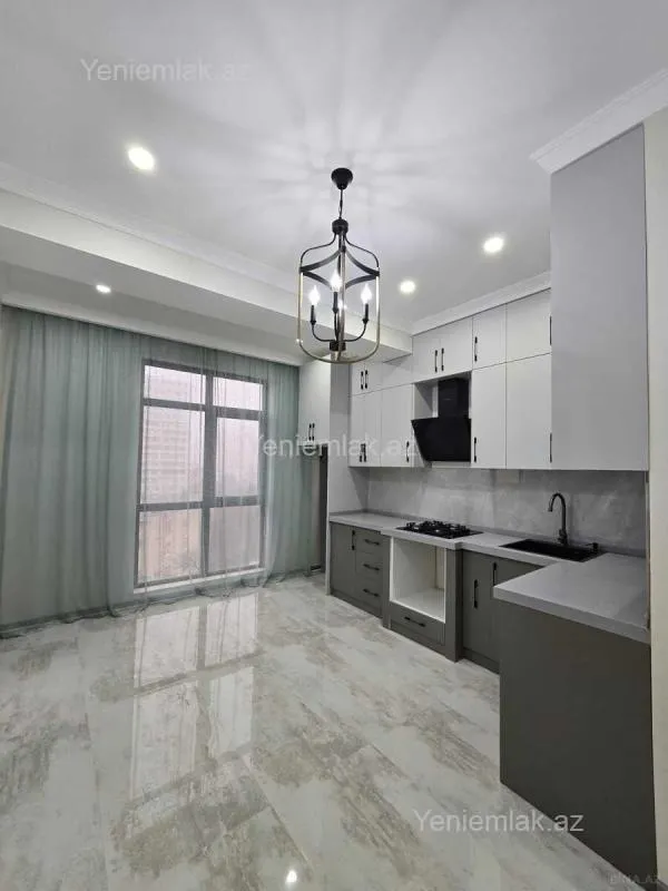 Satılır 2 otaqlı yeni tikili 90 m²