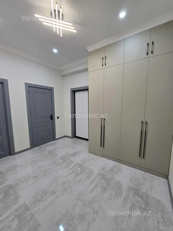 Satılır 2 otaqlı yeni tikili 90 m²