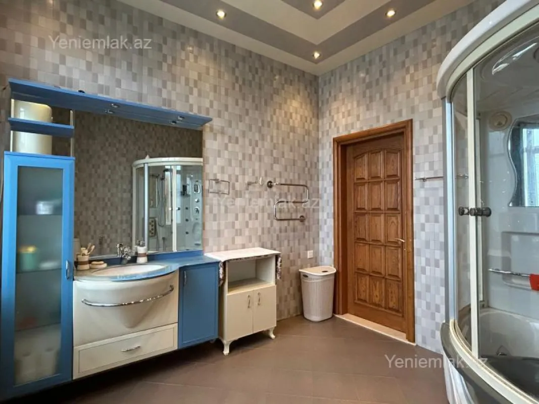 Satılır 4 otaqlı yeni tikili 175 m²