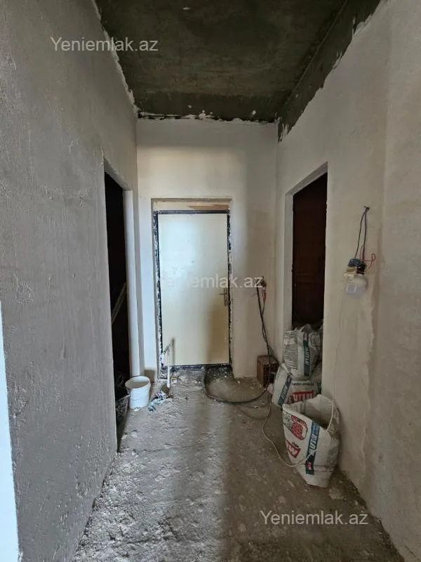 Satılır 3 otaqlı yeni tikili 105 m²