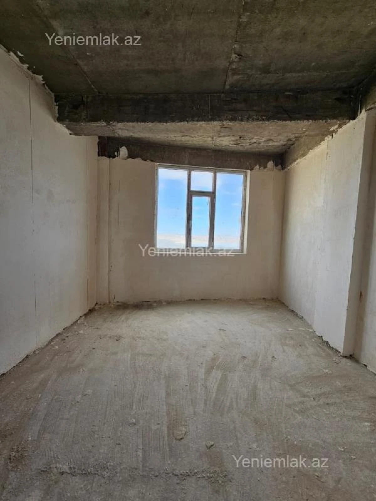 Satılır 3 otaqlı yeni tikili 105 m²