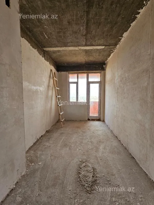 Satılır 3 otaqlı yeni tikili 105 m²
