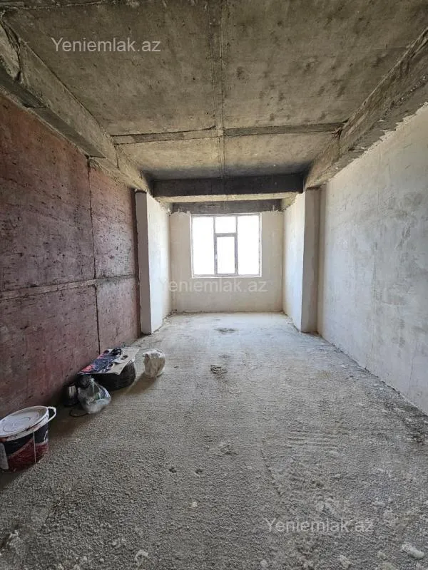 Satılır 3 otaqlı yeni tikili 105 m²