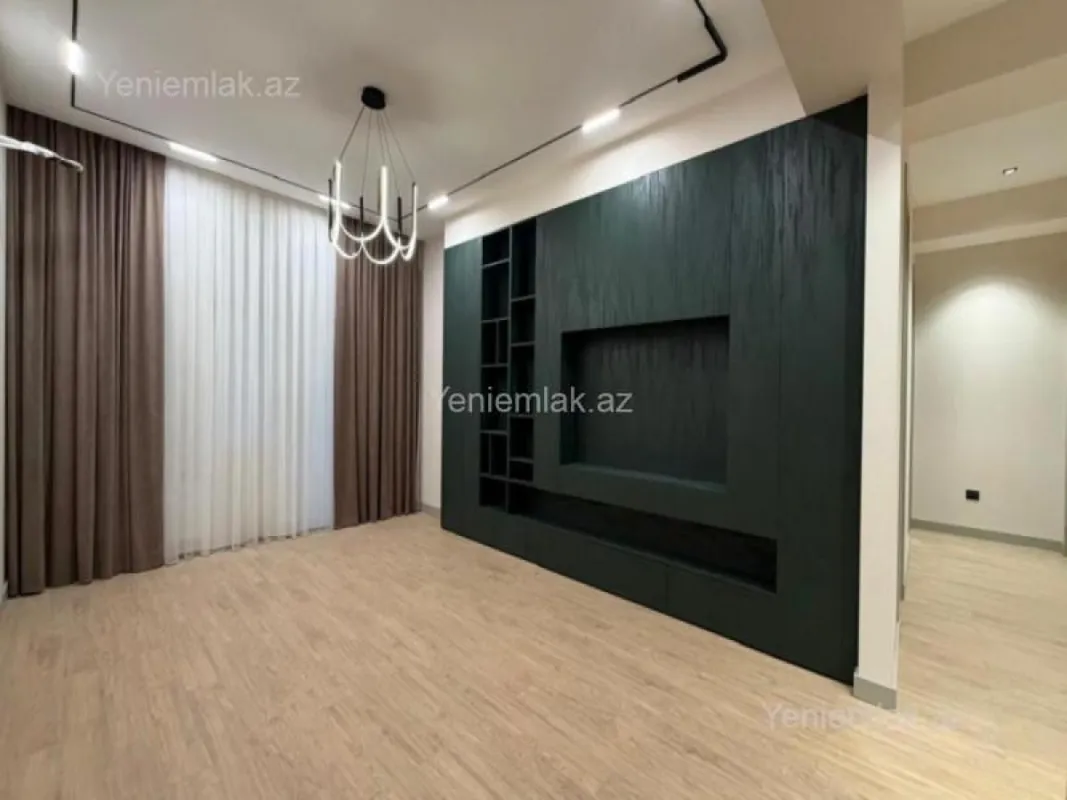 Satılır 3 otaqlı yeni tikili 140 m²