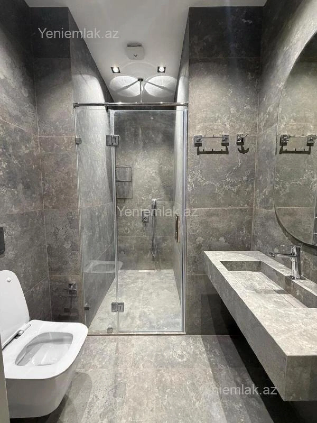 Satılır 3 otaqlı yeni tikili 140 m²