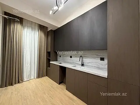 Satılır 3 otaqlı yeni tikili 140 m²