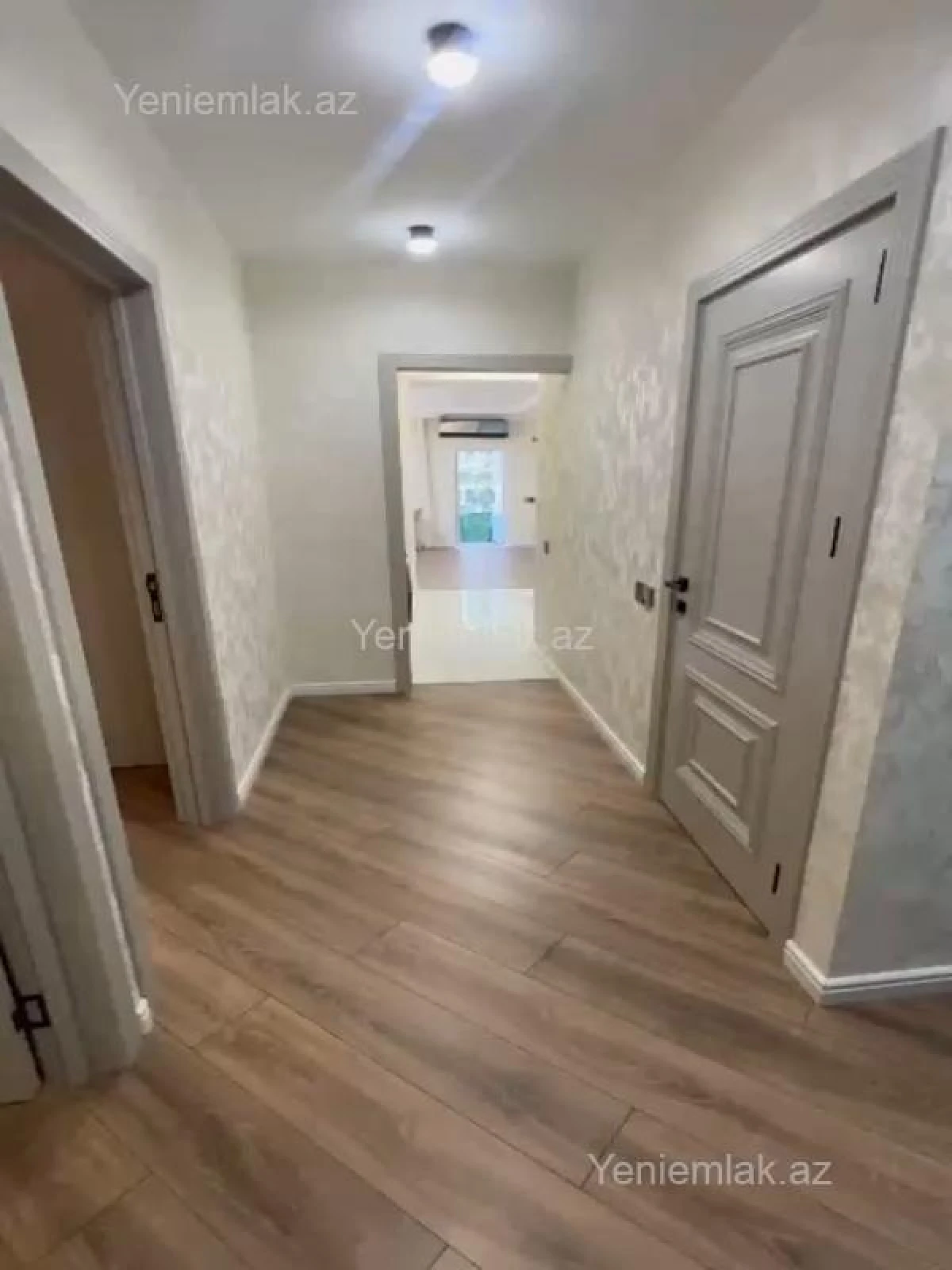 Satılır 4 otaqlı köhnə tikili 120 m²