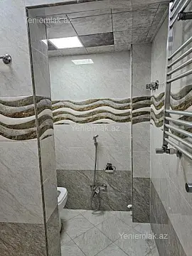Satılır 3 otaqlı köhnə tikili 85 m²