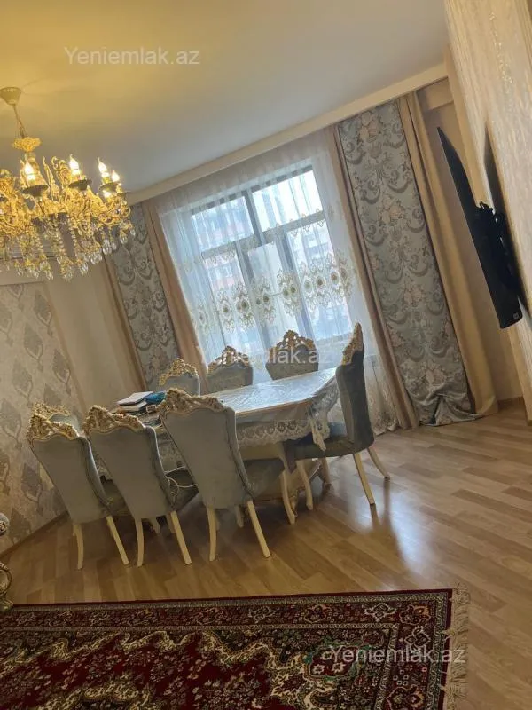 Satılır 3 otaqlı yeni tikili 105 m²