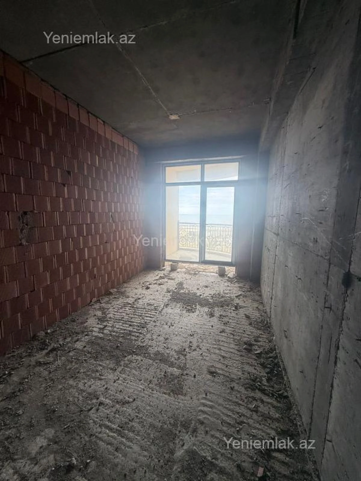 Satılır 3 otaqlı yeni tikili 116.5 m²