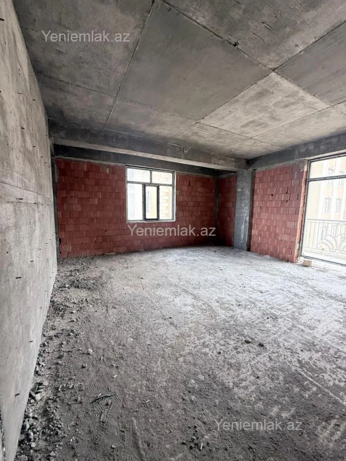 Satılır 3 otaqlı yeni tikili 116.5 m²
