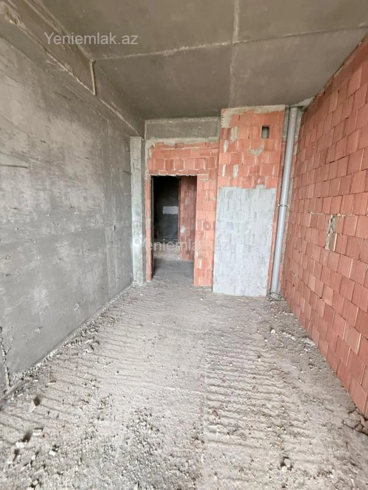 Satılır 3 otaqlı yeni tikili 116.5 m²