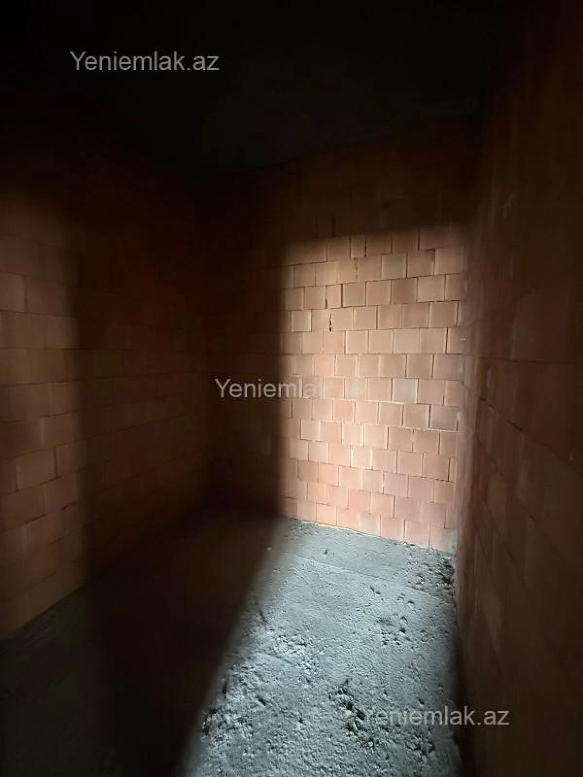 Satılır 3 otaqlı yeni tikili 116.5 m²