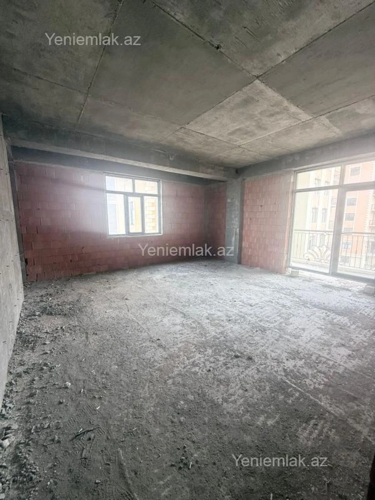 Satılır 3 otaqlı yeni tikili 116.5 m²