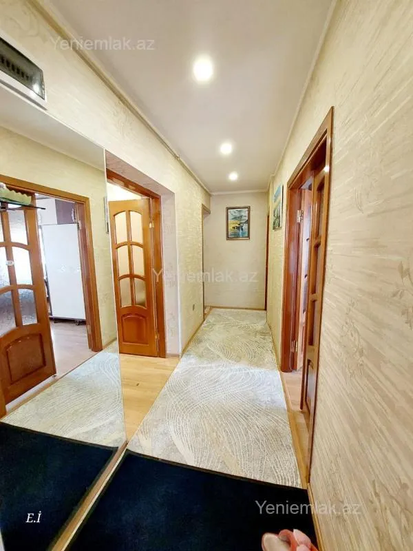 Satılır 3 otaqlı köhnə tikili 72 m²