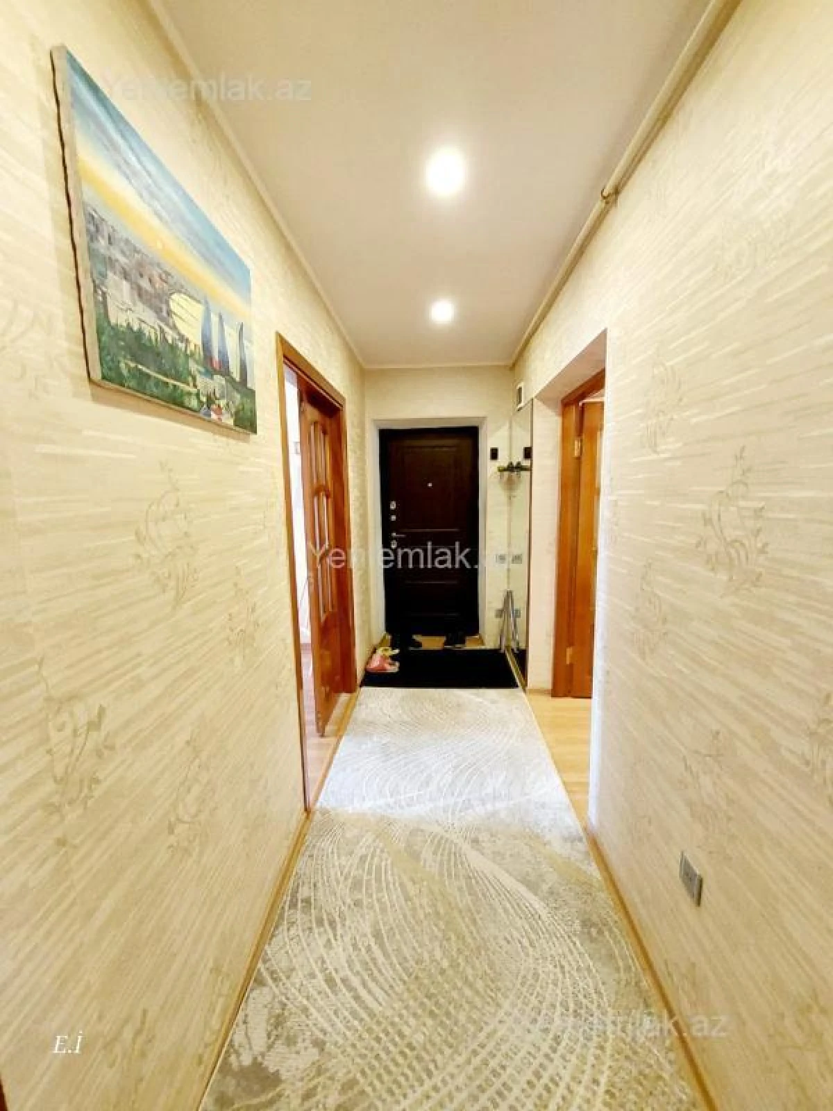 Satılır 3 otaqlı köhnə tikili 72 m²