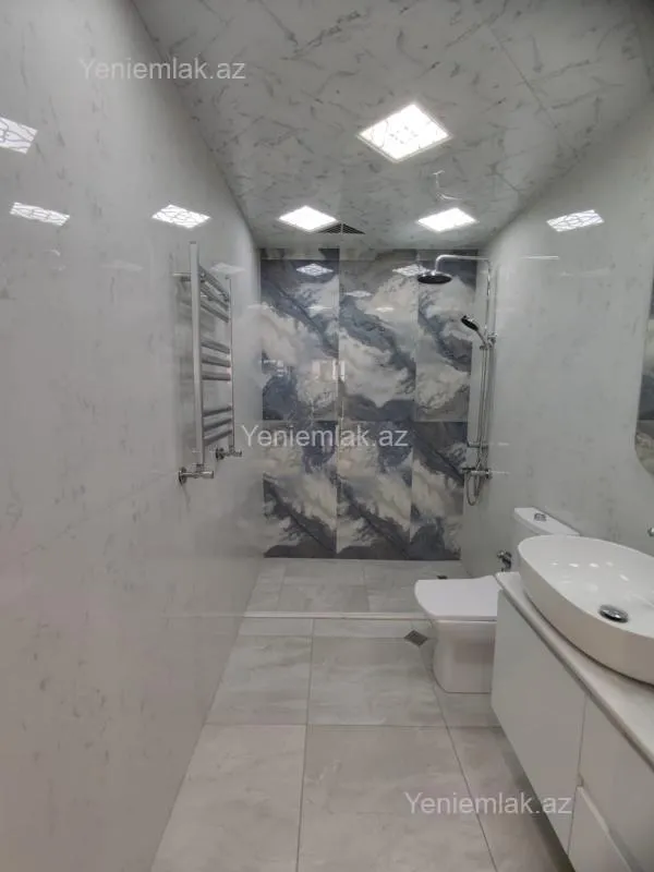 Satılır 3 otaqlı yeni tikili 95 m²