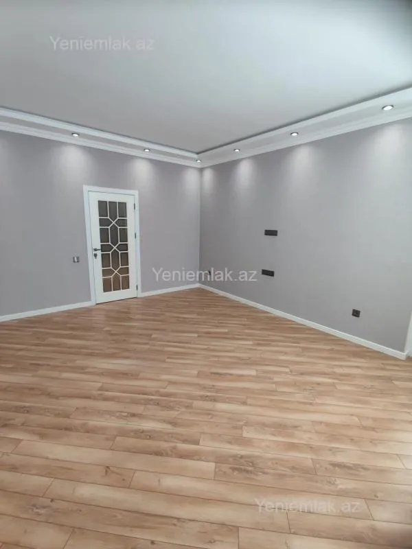 Satılır 3 otaqlı yeni tikili 95 m²