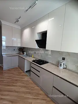 Satılır 3 otaqlı yeni tikili 95 m²