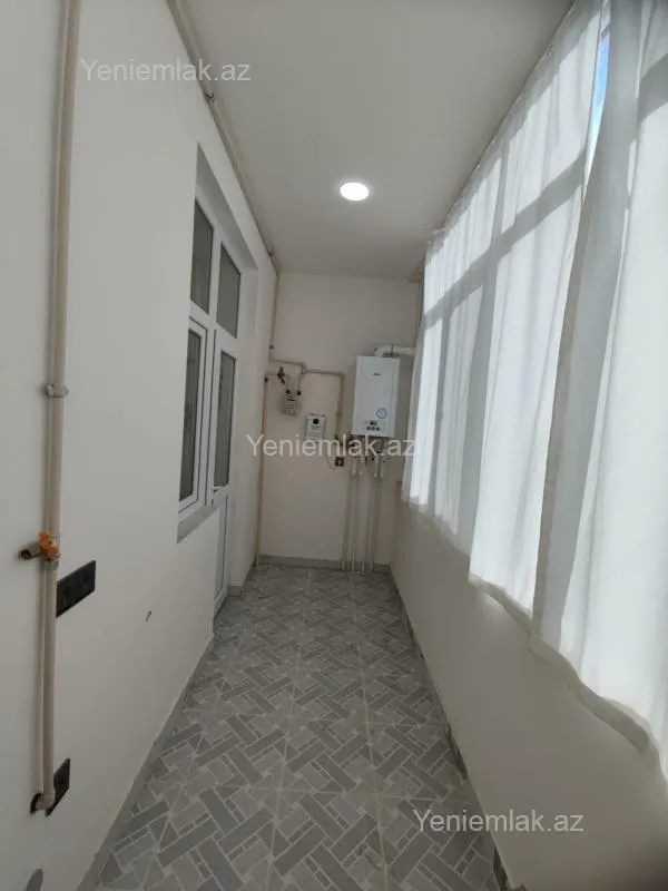 Satılır 3 otaqlı yeni tikili 95 m²