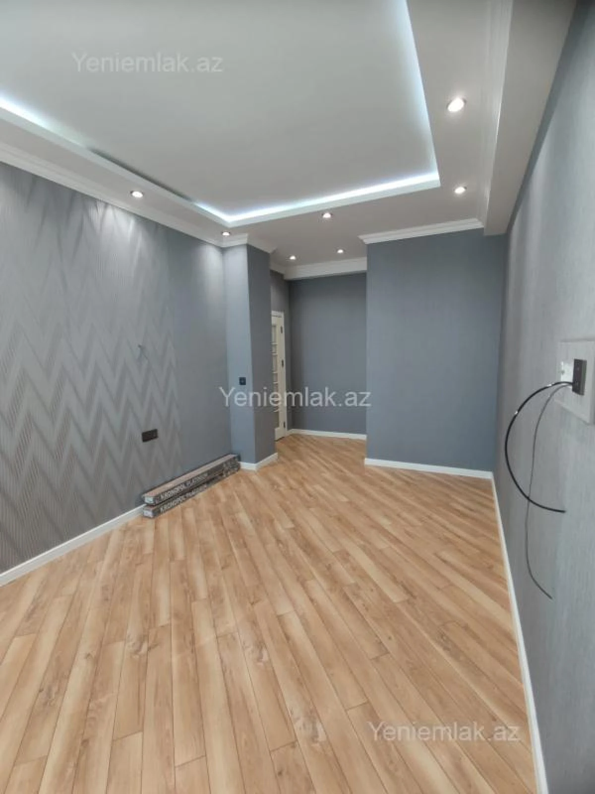 Satılır 3 otaqlı yeni tikili 95 m²