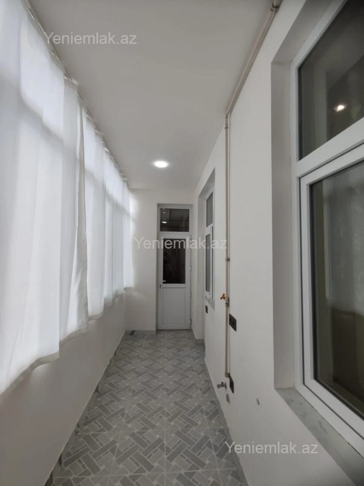 Satılır 3 otaqlı yeni tikili 95 m²