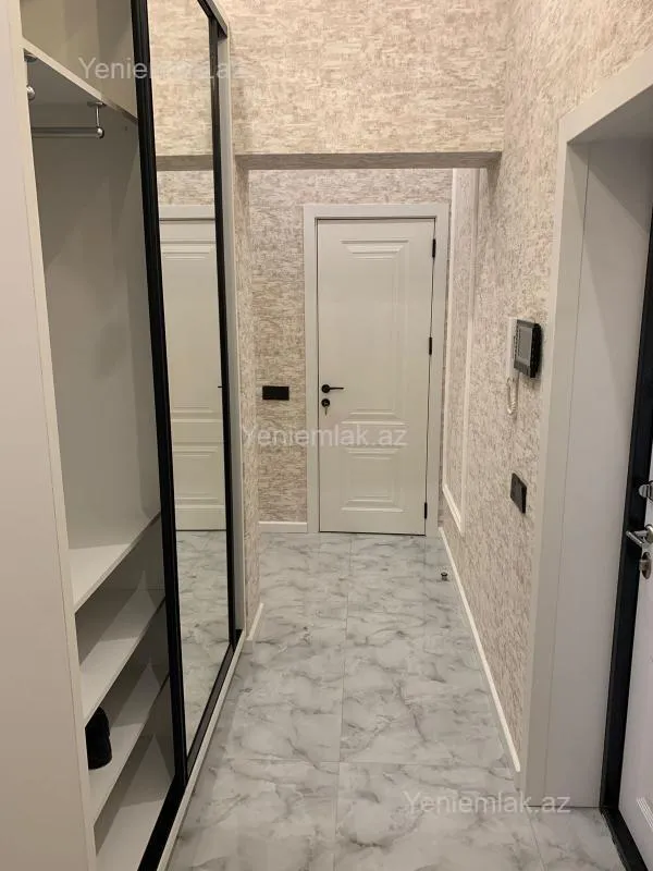 Satılır 3 otaqlı yeni tikili 68 m²