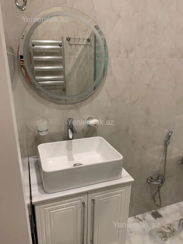 Satılır 3 otaqlı yeni tikili 68 m²