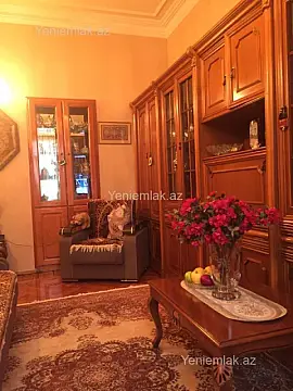 Satılır 2 otaqlı köhnə tikili 55 m² — Bakı, Səbail 2 otaq 55.00 m²