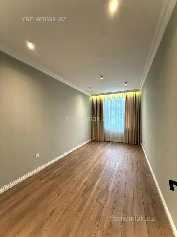 Satılır 3 otaqlı yeni tikili 117 m²
