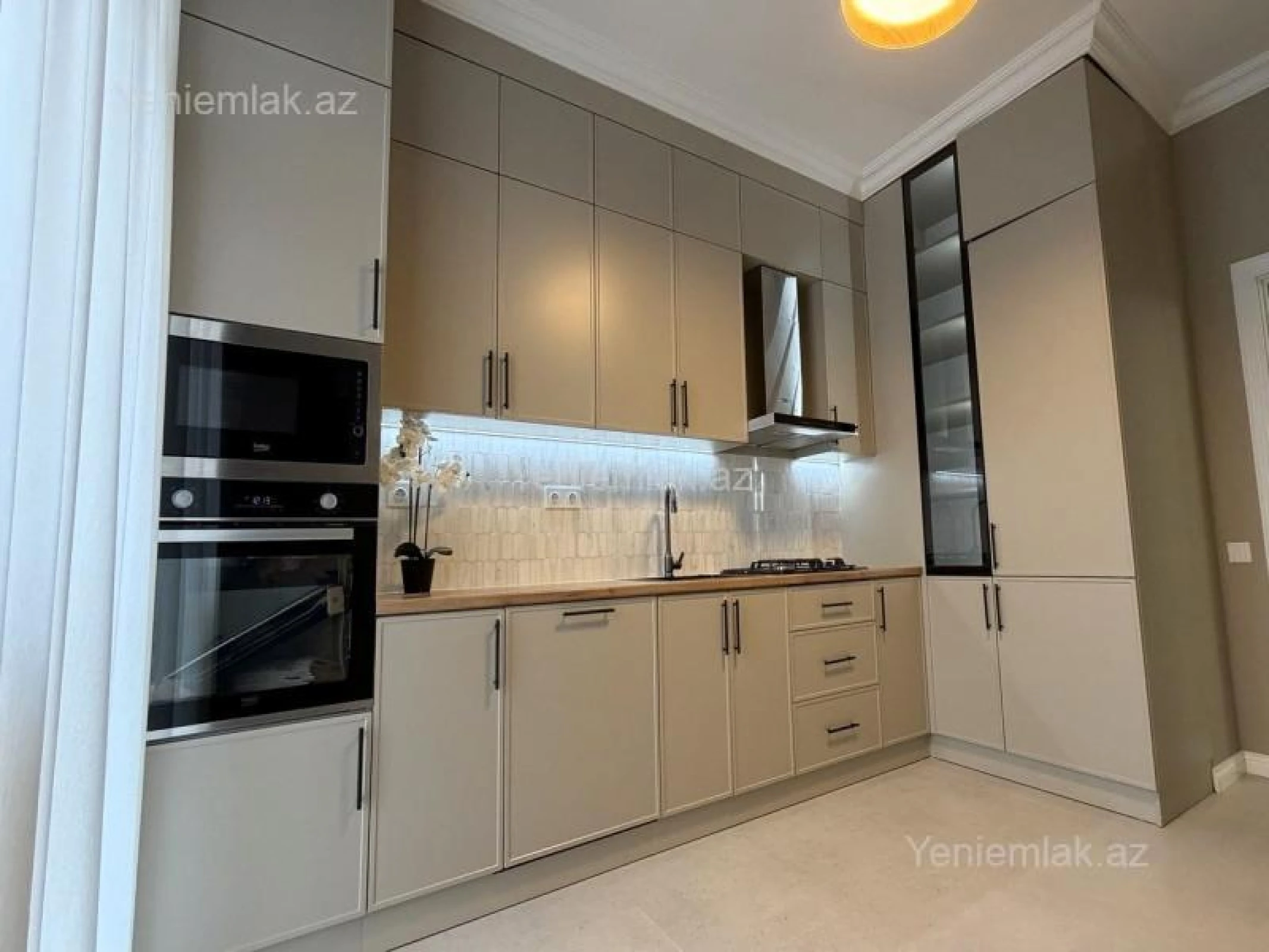 Satılır 3 otaqlı yeni tikili 117 m²