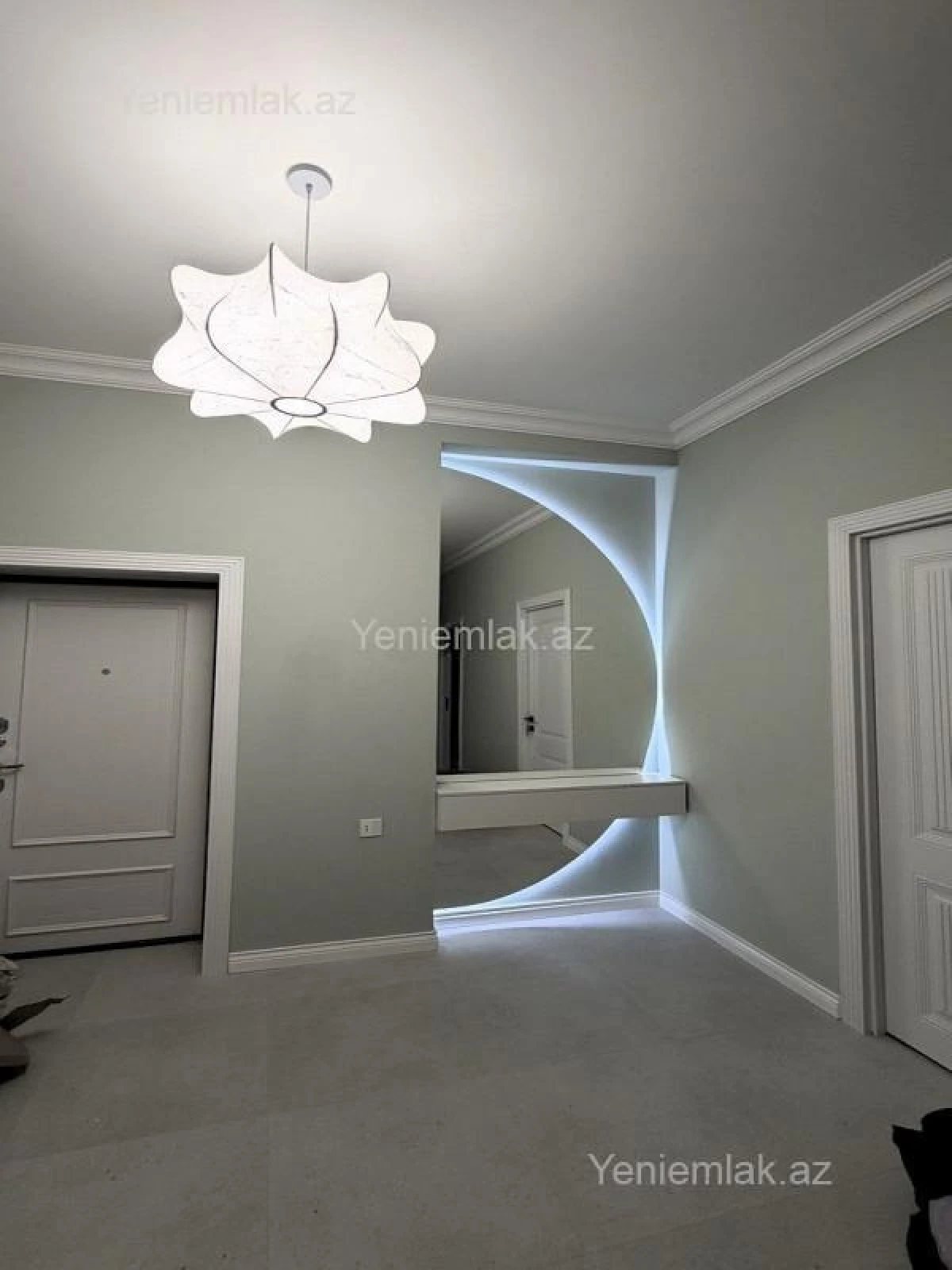 Satılır 3 otaqlı yeni tikili 117 m²