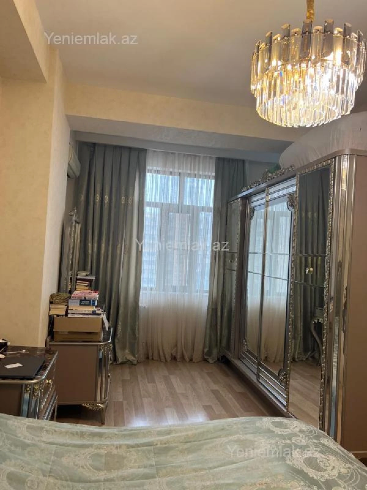 Satılır 3 otaqlı yeni tikili 100 m²